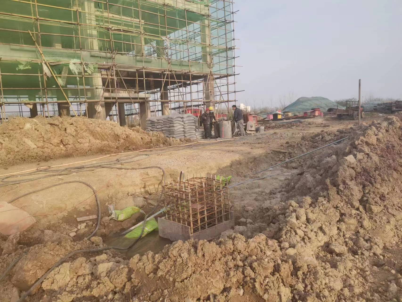 宛城当桥梁出现裂缝的时候应该及时加固修补